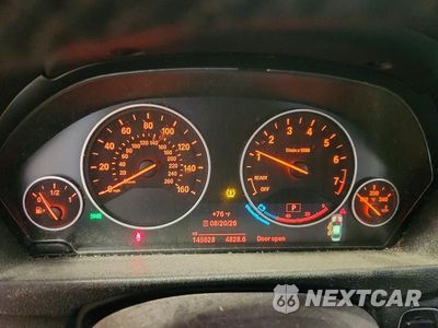 Zdjęcie 9 z 12 samochodu: 2015 BMW 328 I VIN:WBA3A5C55FF609408 - miniatura