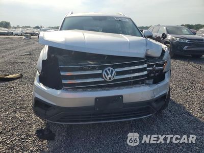 Piąte zdjęcie samochodu w środku: 2018 VOLKSWAGEN ATLAS SE VIN:1V2KR2CA0JC508207 - miniatura