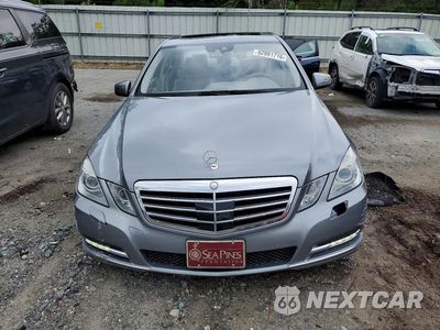 Piąte zdjęcie samochodu w środku: 2011 MERCEDES-BENZ E 550 4MATIC VIN:WDDHF9AB3BA361022 - miniatura