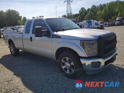 Czwarte zdjęcie samochodu z boku: 2012 FORD F250 SUPER DUTY VIN:1FT7X2A66CEB73151 - miniatura