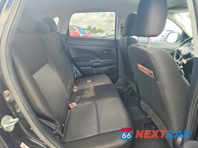 Zdjęcie 10 z 12 samochodu: 2011 MITSUBISHI OUTLANDER SPORT ES VIN:JA4AP3AUXBZ012264 - miniatura