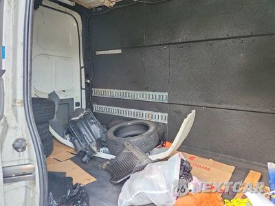 Zdjęcie 10 z 12 samochodu: 2012 NISSAN NV 2500 DELIVERY VAN VIN:1N6BF0LY7CN103686 - miniatura