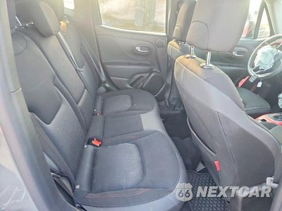 Zdjęcie 11 z 14 samochodu: 2022 JEEP RENEGADE TRAILHAWK VIN:ZACNJDC19NPN66302 - miniatura