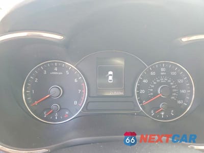 Zdjęcie 9 z 12 samochodu: 2018 KIA FORTE LX VIN:3KPFL4A73JE193497 - miniatura