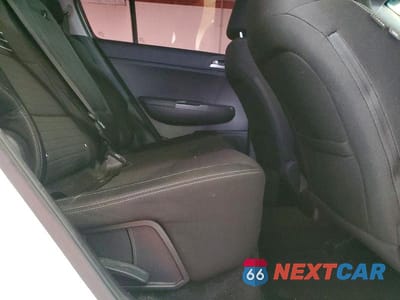 Zdjęcie 11 z 13 samochodu: 2017 KIA SPORTAGE LX VIN:KNDPM3AC1H7080604 - miniatura