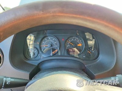 Zdjęcie 9 z 12 samochodu: 2016 JEEP PATRIOT SPORT VIN:1C4NJPBB1GD770611 - miniatura