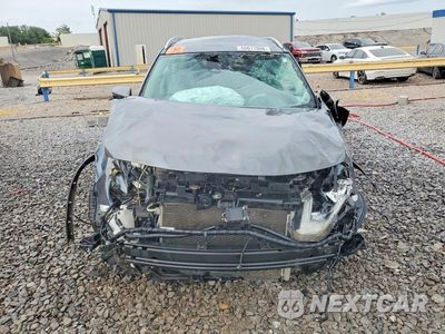 Piąte zdjęcie samochodu w środku: 2019 NISSAN ROGUE SV VIN:5N1AT2MTXKC760767 - miniatura
