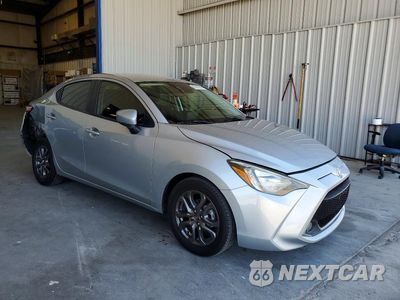 Czwarte zdjęcie samochodu z boku: 2020 TOYOTA YARIS LE VIN:3MYDLBYV5LY701973 - miniatura