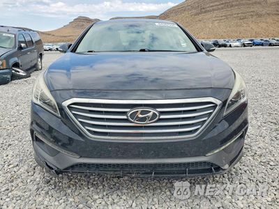 Piąte zdjęcie samochodu w środku: 2017 HYUNDAI SONATA SPORT VIN:5NPE34AF7HH448967 - miniatura