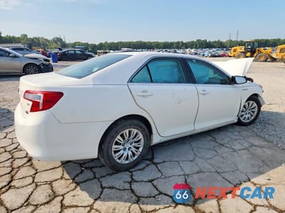 Trzecie zdjęcie samochodu z tyłu: 2013 TOYOTA CAMRY HYBRID LE VIN:4T1BD1FK8DU091461 - miniatura