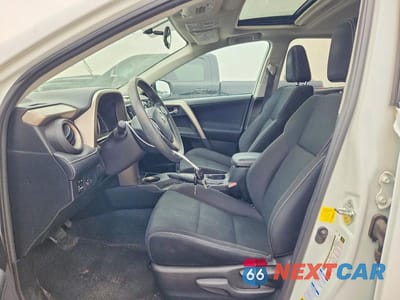 Zdjęcie 7 z 12 samochodu: 2015 TOYOTA RAV4 XLE VIN:2T3RFREV4FW403790 - miniatura