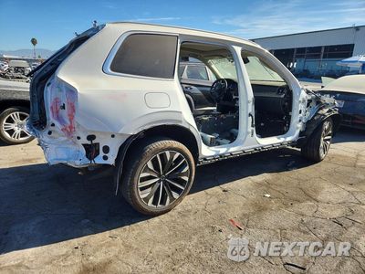 Trzecie zdjęcie samochodu z tyłu: 2025 VOLVO XC90 ULTRA VIN:YV4H60PG5S1365658 - miniatura