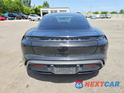 Zdjęcie 6 z 12 samochodu: 2022 PORSCHE TAYCAN VIN:WP0AA2Y15NSA15747 - miniatura