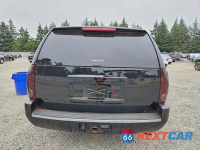 Zdjęcie 6 z 13 samochodu: 2013 GMC YUKON XL DENALI VIN:1GKS2MEF5DR378294 - miniatura