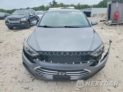 Piąte zdjęcie samochodu w środku: 2018 HYUNDAI ELANTRA SE VIN:KMHD74LF5JU446946 - miniatura