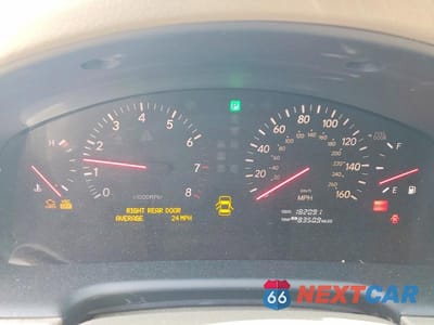 Zdjęcie 9 z 12 samochodu: 2002 LEXUS LS 430 VIN:JTHBN30F920053247 - miniatura