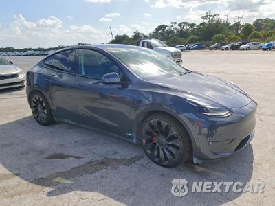 Czwarte zdjęcie samochodu z boku: 2021 TESLA MODEL Y VIN:5YJYGDEF9MF261704 - miniatura