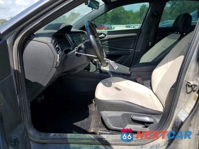 Zdjęcie 7 z 13 samochodu: 2020 VOLKSWAGEN JETTA S VIN:3VWCB7BU1LM017033 - miniatura