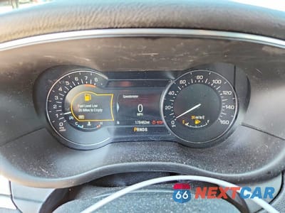Zdjęcie 9 z 13 samochodu: 2017 LINCOLN MKC PREMIERE VIN:5LMCJ1C98HUL12042 - miniatura