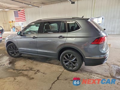 Drugie zdjęcie samochodu z przodu: 2022 VOLKSWAGEN TIGUAN SE VIN:3VV2B7AX9NM077902 - miniatura
