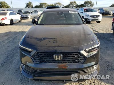 Piąte zdjęcie samochodu w środku: 2023 HONDA ACCORD TOURING HYBRID VIN:1HGCY2F85PA001844 - miniatura