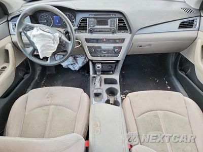 Zdjęcie 8 z 12 samochodu: 2015 HYUNDAI SONATA SE VIN:5NPE24AF0FH156903 - miniatura
