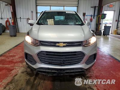 Piąte zdjęcie samochodu w środku: 2018 CHEVROLET TRAX LS VIN:KL7CJNSB3JB722524 - miniatura