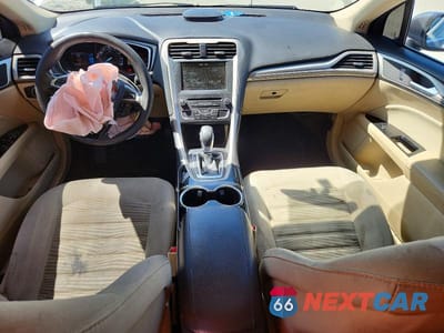 Zdjęcie 8 z 12 samochodu: 2016 FORD FUSION SE VIN:3FA6P0H70GR247560 - miniatura