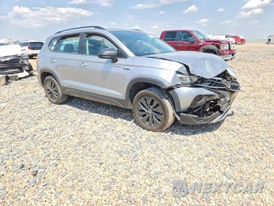 Czwarte zdjęcie samochodu z boku: 2024 VOLKSWAGEN TAOS S VIN:3VV5X7B21RM116392 - miniatura