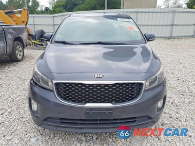 Piąte zdjęcie samochodu w środku: 2016 KIA SEDONA SX VIN:KNDMC5C16G6171501 - miniatura