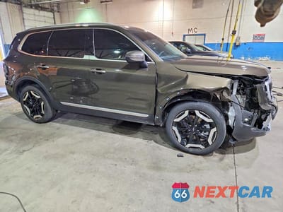Czwarte zdjęcie samochodu z boku: 2025 KIA TELLURIDE S VIN:5XYP64GC8SG698486 - miniatura