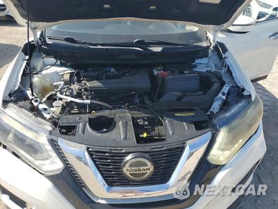 Zdjęcie 11 z 13 samochodu: 2019 NISSAN ROGUE SV VIN:KNMAT2MTXKP541014 - miniatura