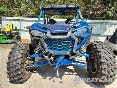 Zdjęcie 9 z 10 samochodu: 2023 HONDA TALON UTILITY VEHICLE VIN:1HFVE06E7P4300007 - miniatura