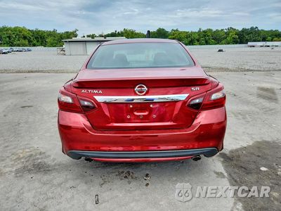 Zdjęcie 6 z 12 samochodu: 2017 NISSAN ALTIMA 2.5 SR VIN:1N4AL3AP9HC280901 - miniatura