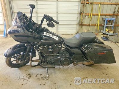 Trzecie zdjęcie samochodu z tyłu: 2020 HARLEY-DAVIDSON FLTRXS VIN:1HD1KTP17LB661014 - miniatura
