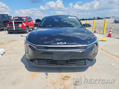 Piąte zdjęcie samochodu w środku: 2025 KIA K4 LXS VIN:3KPFT4DE6SE117378 - miniatura