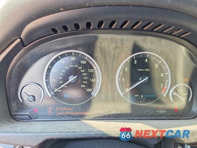 Zdjęcie 9 z 12 samochodu: 2017 BMW X5 XDR40E VIN:5UXKT0C53H0S79817 - miniatura