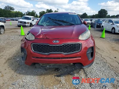 Piąte zdjęcie samochodu w środku: 2017 KIA SPORTAGE LX VIN:KNDPM3AC3H7296535 - miniatura