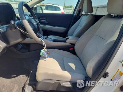 Zdjęcie 7 z 13 samochodu: 2020 HONDA HR-V EX VIN:3CZRU5H50LM714571 - miniatura