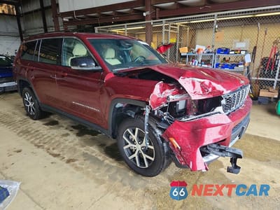Czwarte zdjęcie samochodu z boku: 2023 JEEP GRAND CHEROKEE L LIMITED VIN:1C4RJKBG3P8885011 - miniatura