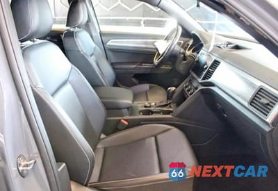 Piąte zdjęcie samochodu w środku: 2020 VOLKSWAGEN ATLAS CROSS SPORT SE VIN:1V21E2CA7LC217603 - miniatura