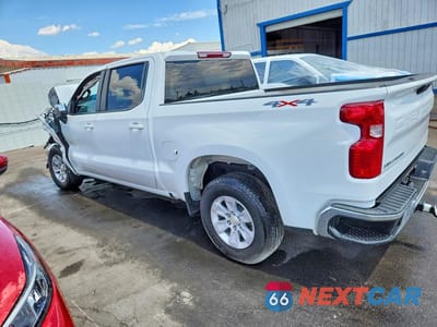 Drugie zdjęcie samochodu z przodu: 2026 CHEVROLET SILVERADO K1500 LT VIN:2GCUKDED5T1157756 - miniatura