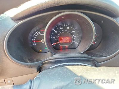 Zdjęcie 9 z 13 samochodu: 2016 KIA SOUL BASE VIN:KNDJN2A22G7867919 - miniatura
