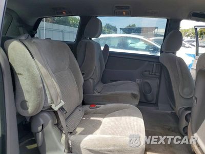 Zdjęcie 11 z 13 samochodu: 2010 TOYOTA SIENNA CE 7-PASSENGER VIN:5TDKK4CC1AS305201 - miniatura