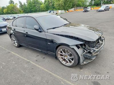 Czwarte zdjęcie samochodu z boku: 2011 BMW 328 XI SULEV VIN:WBAPK5C56BF126566 - miniatura
