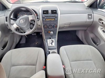 Zdjęcie 8 z 13 samochodu: 2010 TOYOTA COROLLA LE VIN:2T1BU4EE0AC460968 - miniatura