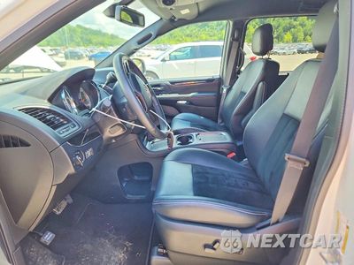 Zdjęcie 7 z 13 samochodu: 2019 DODGE GRAND CARAVAN SXT VIN:2C4RDGCG6KR502422 - miniatura