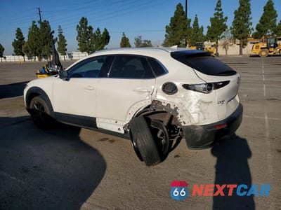 Drugie zdjęcie samochodu z przodu: 2021 MAZDA CX-30 PREMIUM VIN:3MVDMBDY1MM305896 - miniatura