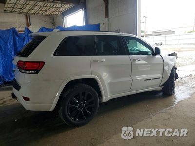 Trzecie zdjęcie samochodu z tyłu: 2017 JEEP GRAND CHEROKEE LAREDO VIN:1C4RJFAG0HC738040 - miniatura