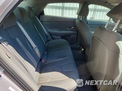 Zdjęcie 10 z 12 samochodu: 2025 HYUNDAI ELANTRA SEL SPORT VIN:KMHLM4DG6SU955456 - miniatura